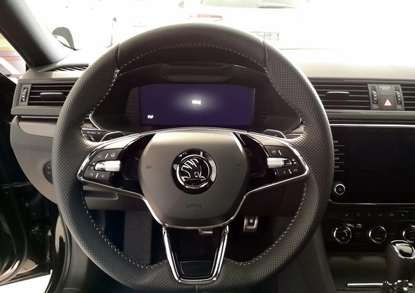 Skoda Superb cena 201000 przebieg: 10, rok produkcji 2024 z Borne Sulinowo małe 352
